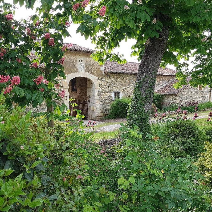 Le Logis De La Pataudiere Champigny-sur-Veude Exterior photo